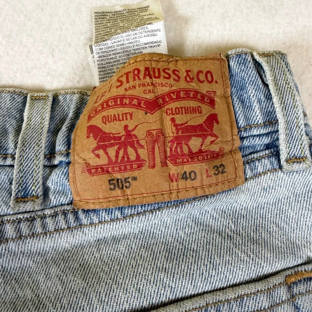 Levis 505 Regular‎ Fit Straight Leg Jeans Mens 40x32 Light Wash Blue Denim